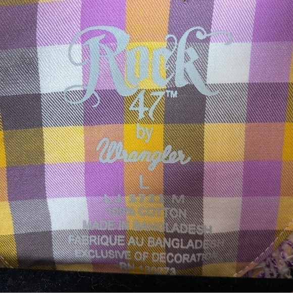 Wrangler Rock 47 Woven Sunbleach Plaid Snap Down Shirt Large Yellow Lilac - Picture 5 of 15
